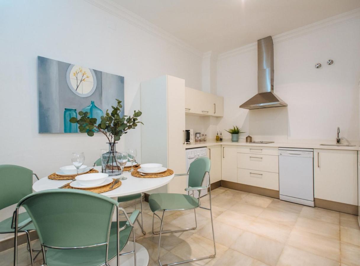 Lanza Apartment